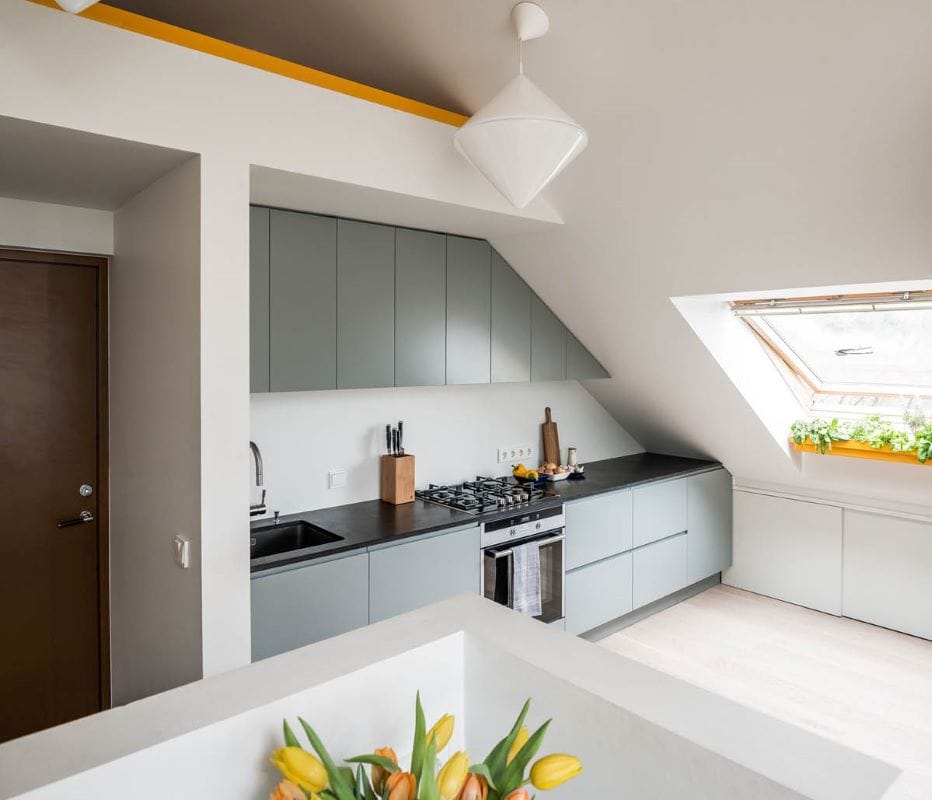 Use Sloping Ceiling To Your Advantage Interior Design Tips Homilo